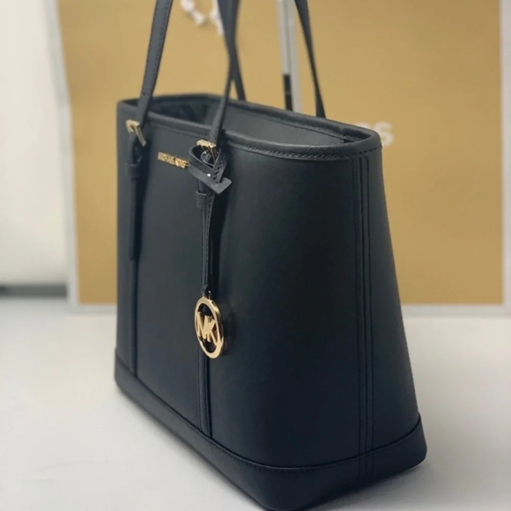 Michael kors jet set top zipper tote bag black